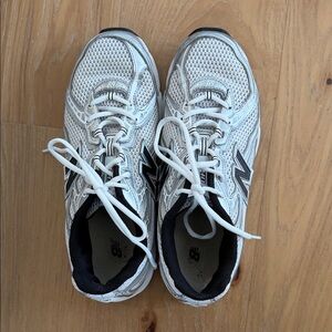 New Balance 740 M11/W9.5 White and Black